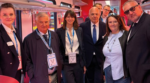 La Valle d’Aosta alla Fiera TRAKO di Danzica: presentato il nuovo treno per la linea Aosta–Ivrea